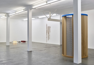 New People, Konrad Fischer, Dusseldorf 2020, installation view