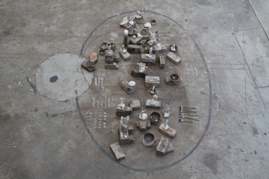 Vanessa Donoso López

'studies for a plant of eternity'. 2029. Centre D'art la Rectoria. Barcelona. Ceramic. 220x130cm