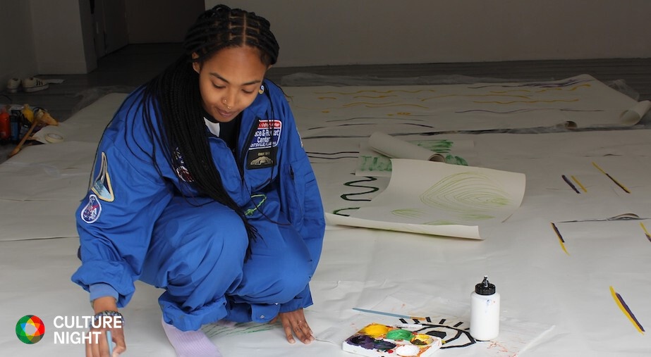 Culture Night 2023: Drop-In Art Workshop: Dancing Flags

Artist Rema Hamid creating 'Dancing Flags', a public artwork for Culture night 2023