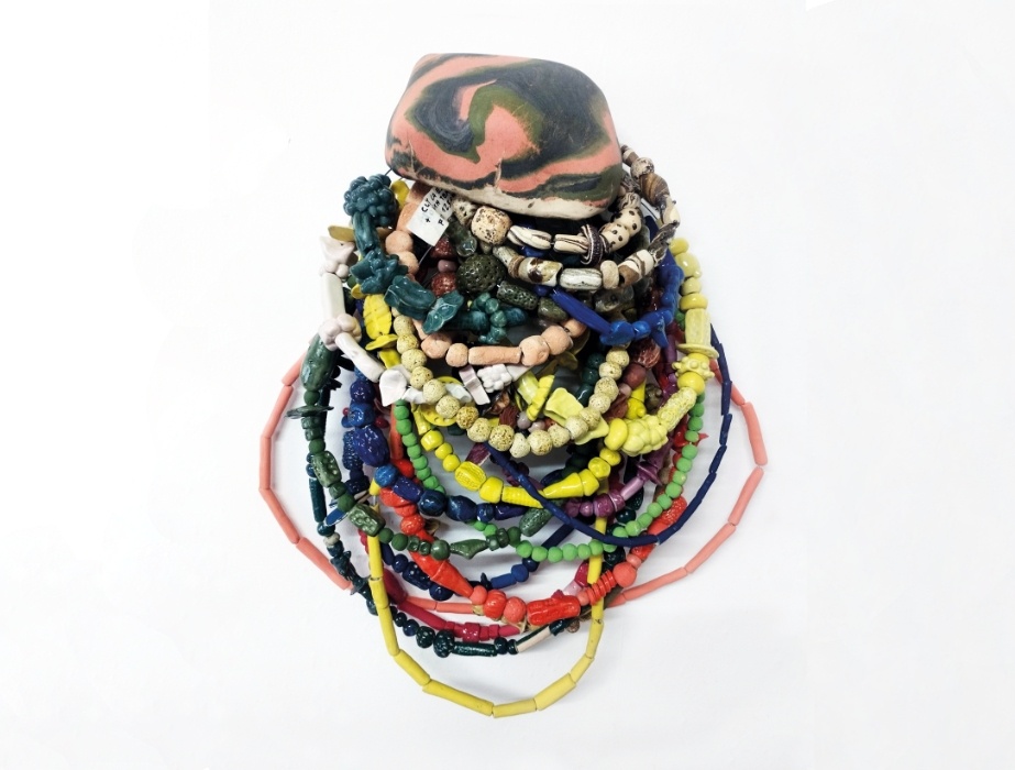 Happy Christmas from Temple Bar Gallery + Studios 

Vanessa Donoso Lopez, before the invention of writing but after the invention of music, 2024. Courtesy the artist and Kevin Kavanagh Gallery, Dublin.