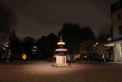 Mark Clare

'La Fontaine du Re´alisme', Recycled wood, coloured packing tape, steel tables, plastic inflatable swimming pools. Temporary site-specific Installation Centre Culturel Irlandais, Paris 2013