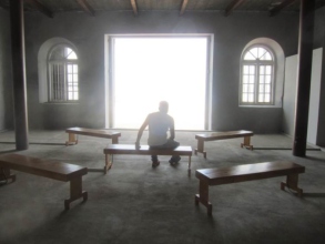 2016, Haptic sound installation composed for benches and 4 voices