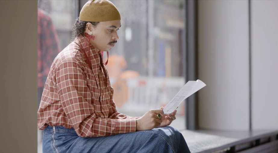 Young Art Writers workshop with Gustav Parker Hibbett

Gustav Parker Hibbett at Temple Bar Gallery + Studios, 2025. Film still, from 'TBG+S Writing Commission 2025 | Gustav Parker Hibbett, Pająk'. Film: Ros Kavanagh