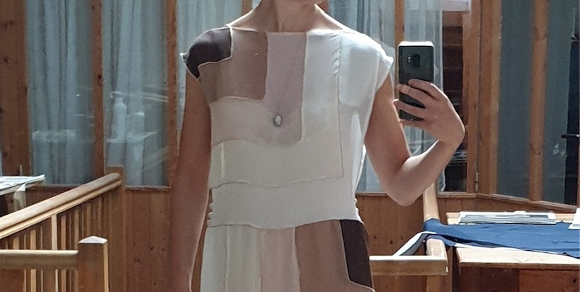 Lucy McKenzie Tour Donas

Lucy McKenzie, Replica of Madeleine Vionnet's L'Orage, 1922, 2020. Silk and gold braid. Courtesy the artist.