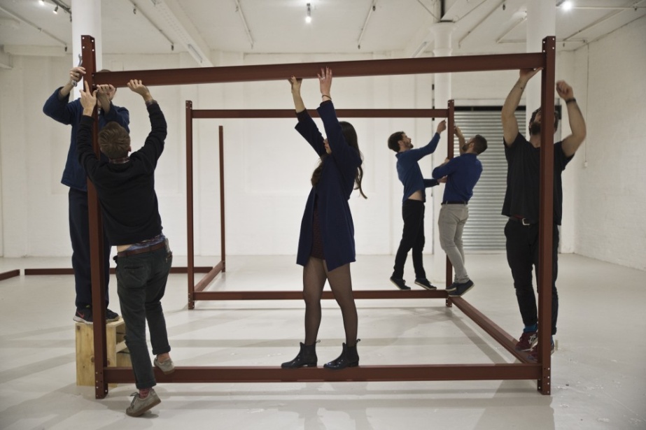 Bealtaine @ Temple Bar | Workshop: Temporary Structures

Andreas Kindler von Knobloch, We Build a Framework, installation image from Black Mountain Exhibition at Catalyst Arts. Image courtesy the artist.