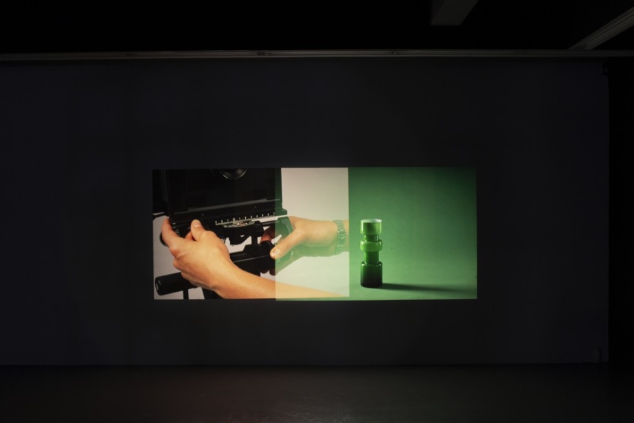 TBG+S Writing Commission: Annemarie Ní Churreáin ‘Ode To My Father’ in response to Ronan McCrea

Ronan McCrea, Efference Copy Mechanism, Installation view, 2019, Temple Bar Gallery + Studios. Photo: Kasia Kaminska